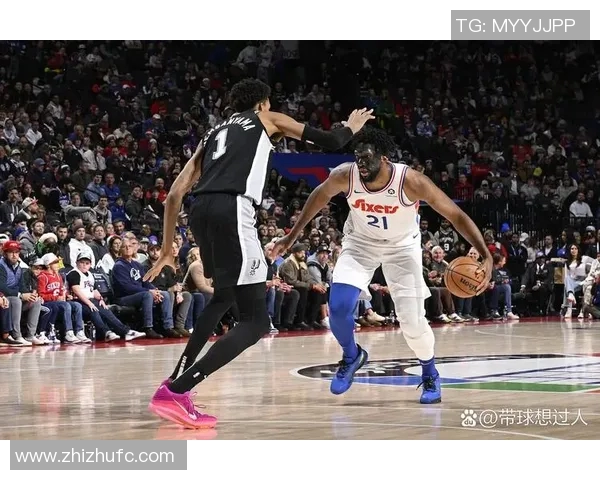 文班亚马法国队首次亮相狂砍27分震撼意大利吸引众多NBA球探关注